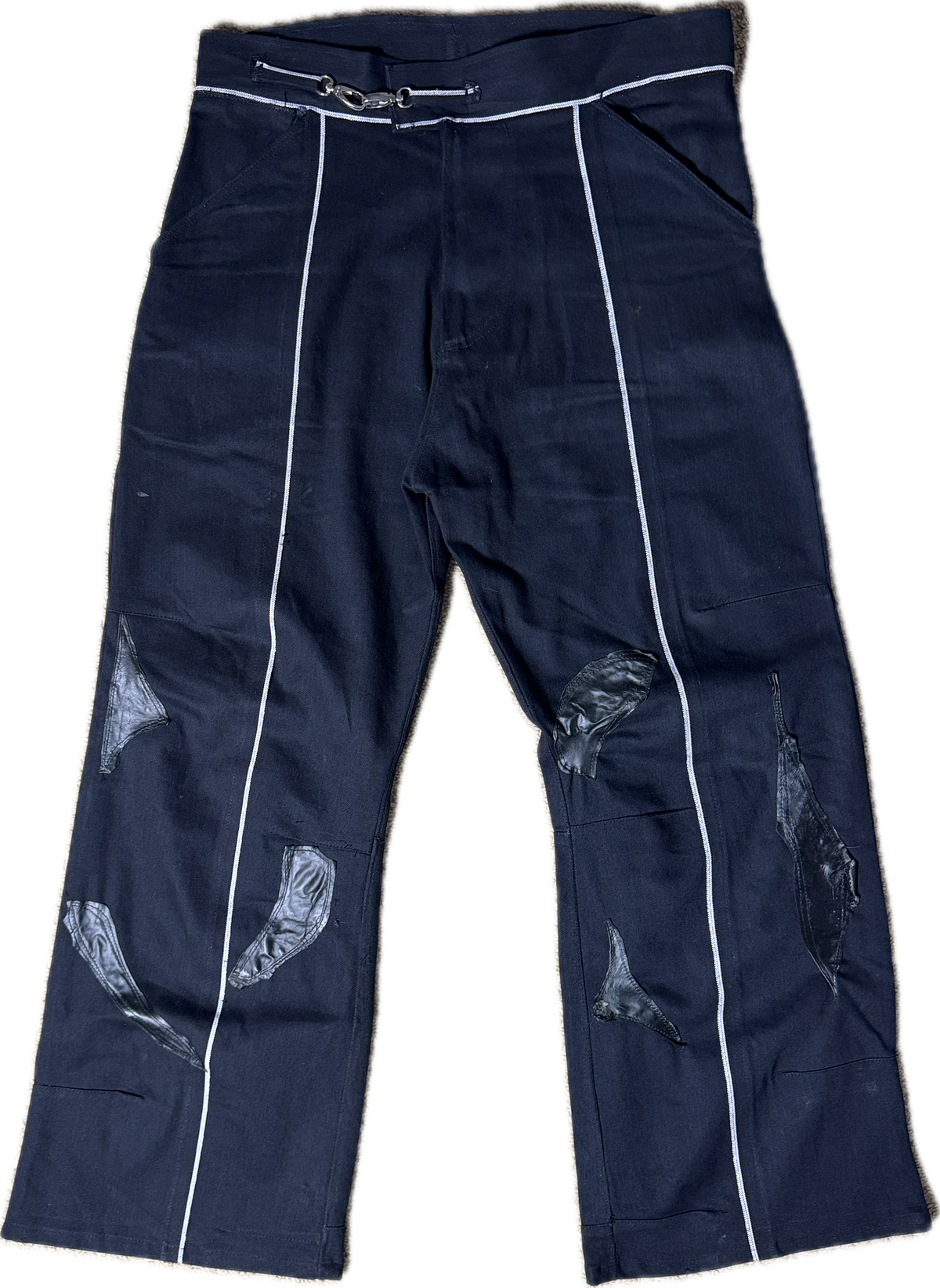 Kangaroo Window Jeans