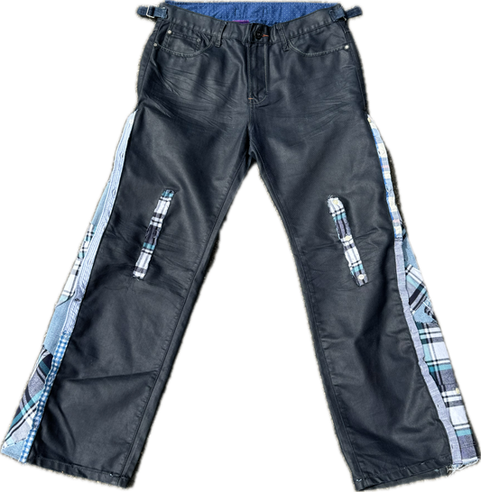 perception button trousers