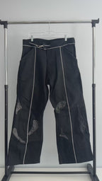 Kangaroo Window Jeans